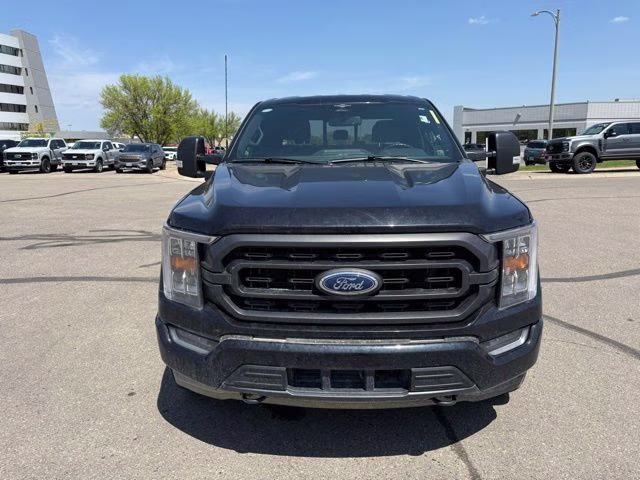2023 Agate Black Metallic Ford F-150 XLT 4X4 Truck