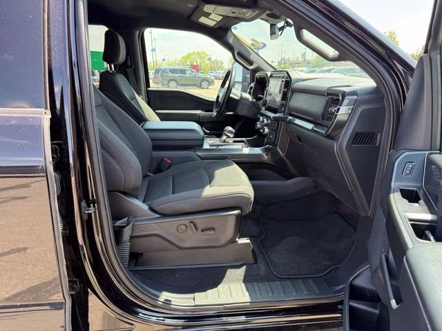 2023 Agate Black Metallic Ford F-150 XLT 4X4 Truck