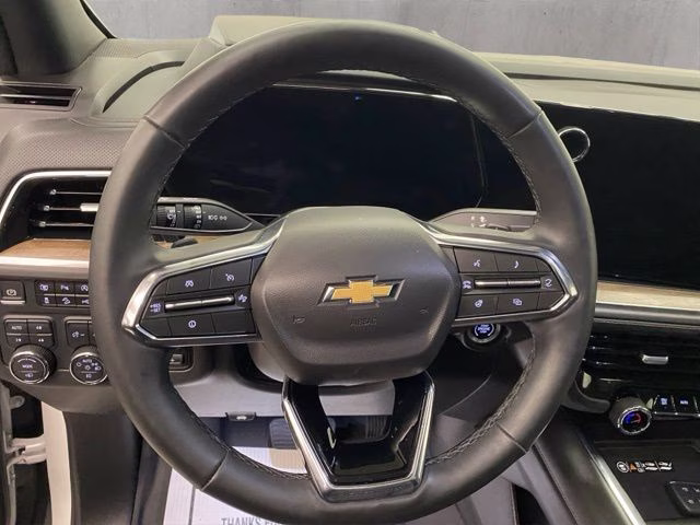 2025 White Chevrolet Suburban High Country 4X4 SUV