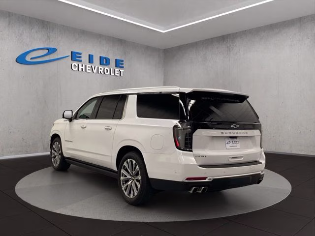 2025 White Chevrolet Suburban High Country 4X4 SUV