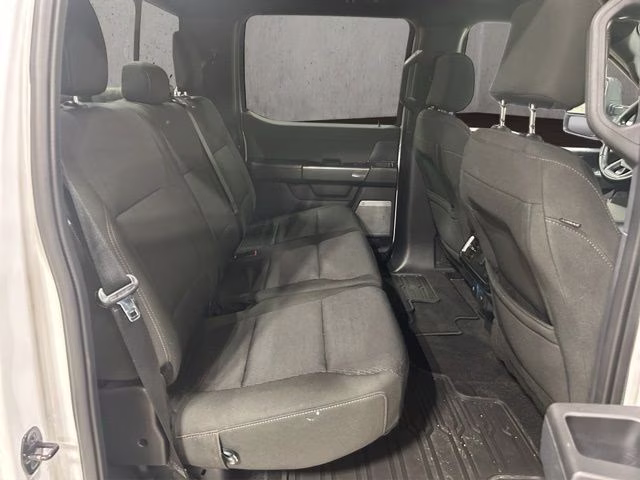 2023 Oxford White Ford F-150 XLT 4X4 Truck