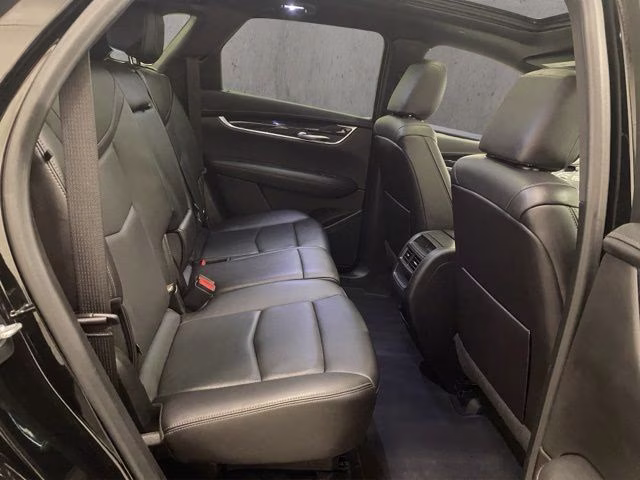 2022 Stellar Black Metallic Cadillac XT5 Premium Luxury AWD SUV