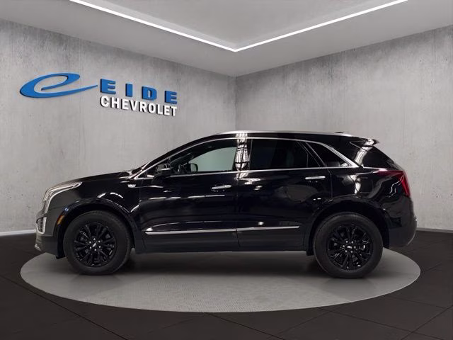 2022 Stellar Black Metallic Cadillac XT5 Premium Luxury AWD SUV