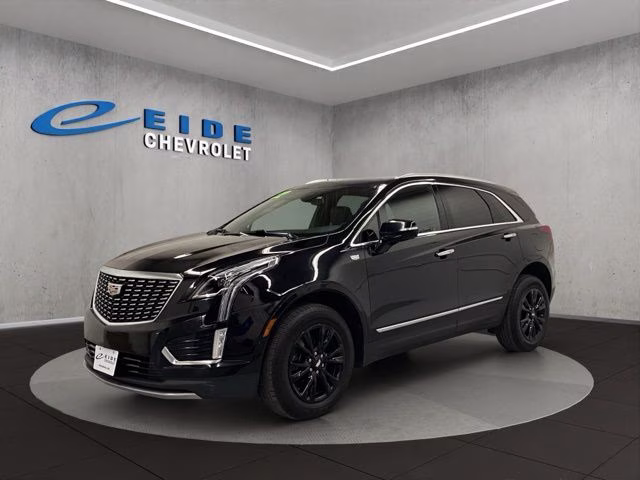 2022 Stellar Black Metallic Cadillac XT5 Premium Luxury AWD SUV