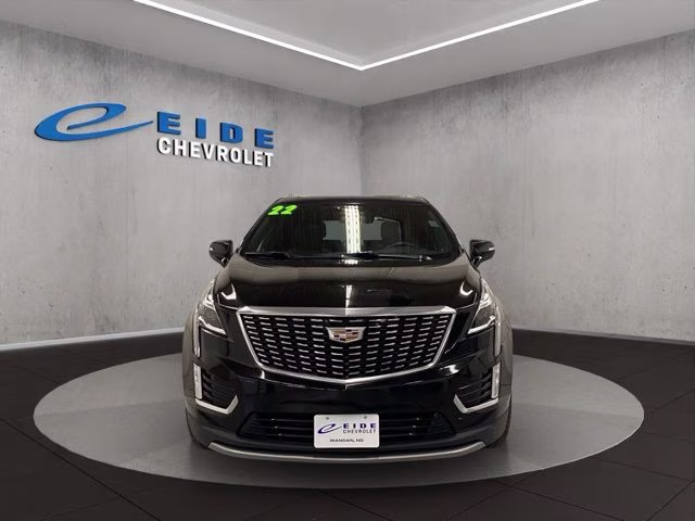2022 Stellar Black Metallic Cadillac XT5 Premium Luxury AWD SUV