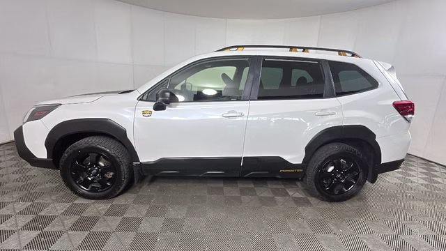 2023 Crystal White Pearl Subaru Forester Wilderness AWD SUV