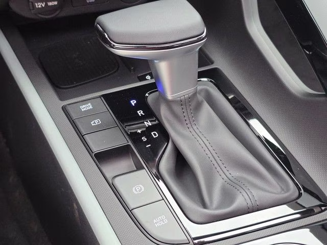 2025 Abyss Black Hyundai Elantra Hybrid Limited FWD Sedan
