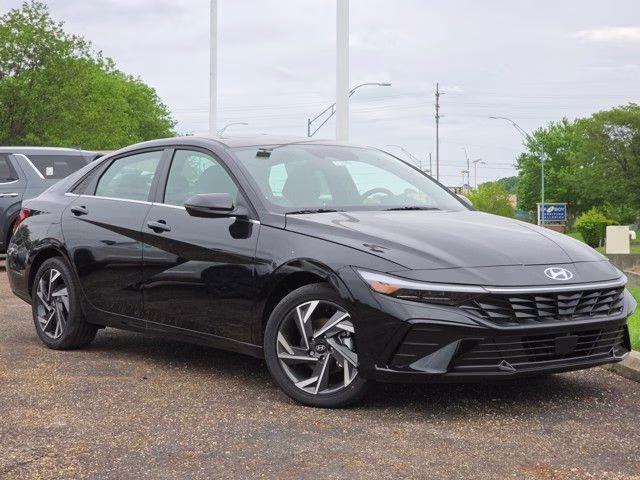 2025 Abyss Black Hyundai Elantra Hybrid Limited FWD Sedan