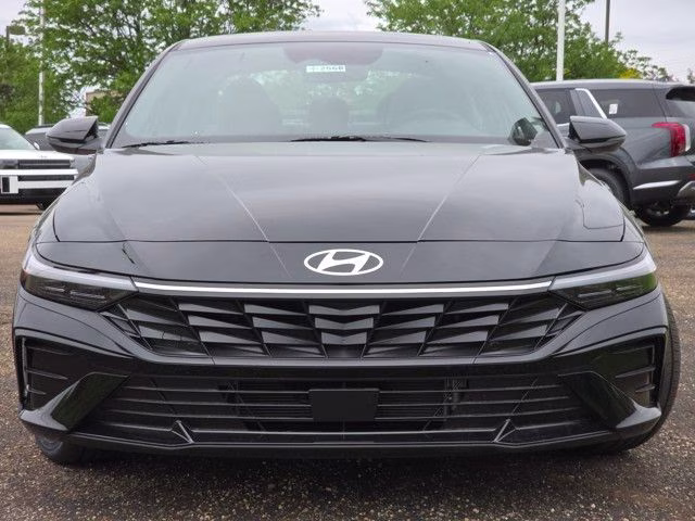 2025 Abyss Black Hyundai Elantra Hybrid Limited FWD Sedan