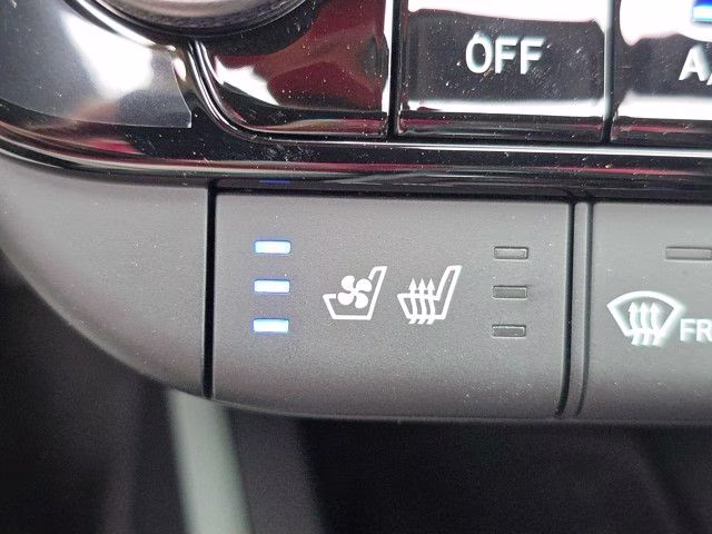 2025 Abyss Black Hyundai Elantra Hybrid Limited FWD Sedan