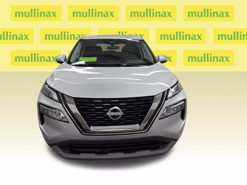2023 Brilliant Silver Metallic Nissan Rogue SV FWD SUV