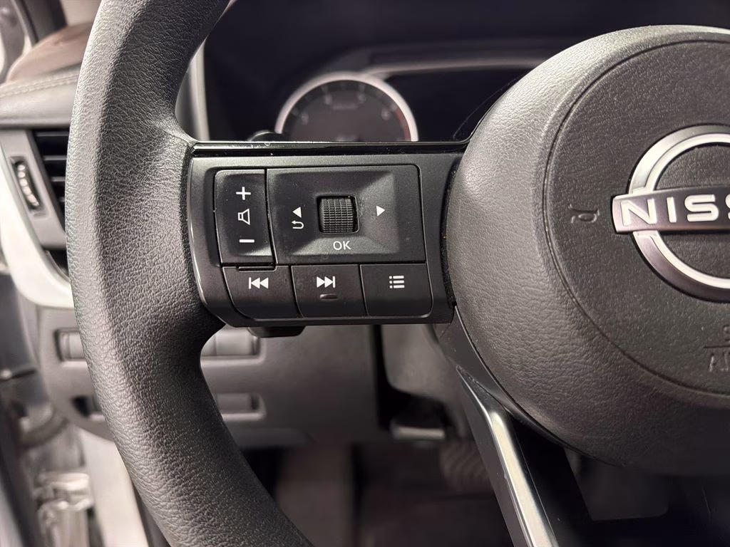 2023 Brilliant Silver Metallic Nissan Rogue SV FWD SUV