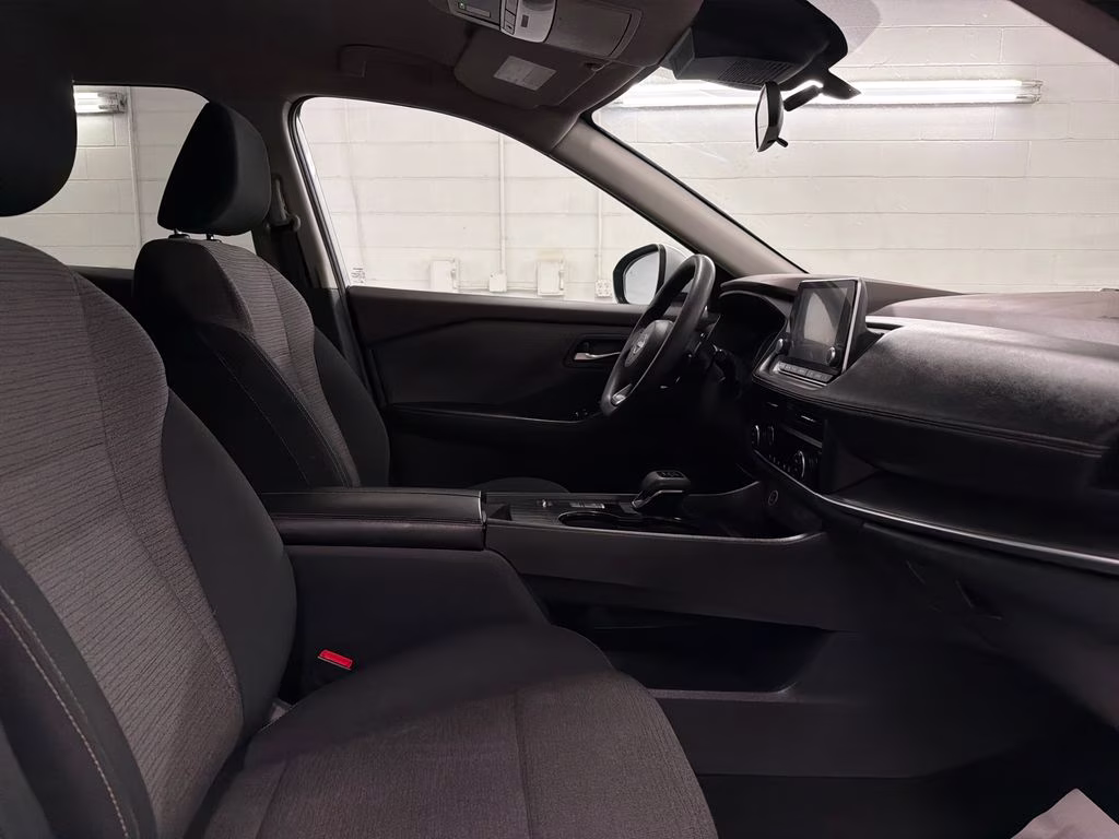 2023 Brilliant Silver Metallic Nissan Rogue SV FWD SUV