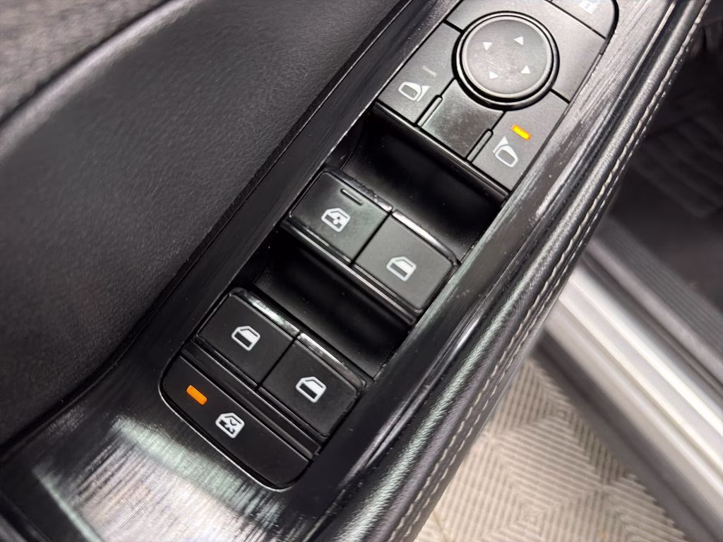 2023 Brilliant Silver Metallic Nissan Rogue SV FWD SUV
