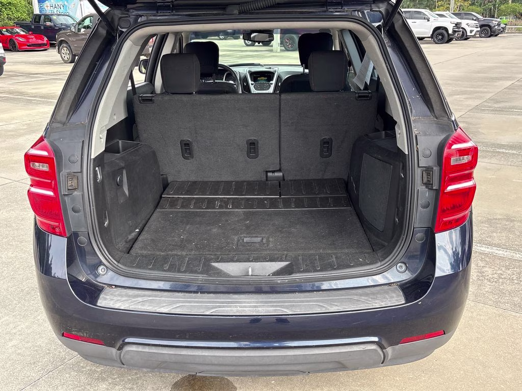 2017 Blue Velvet Metallic Chevrolet Equinox LS FWD SUV