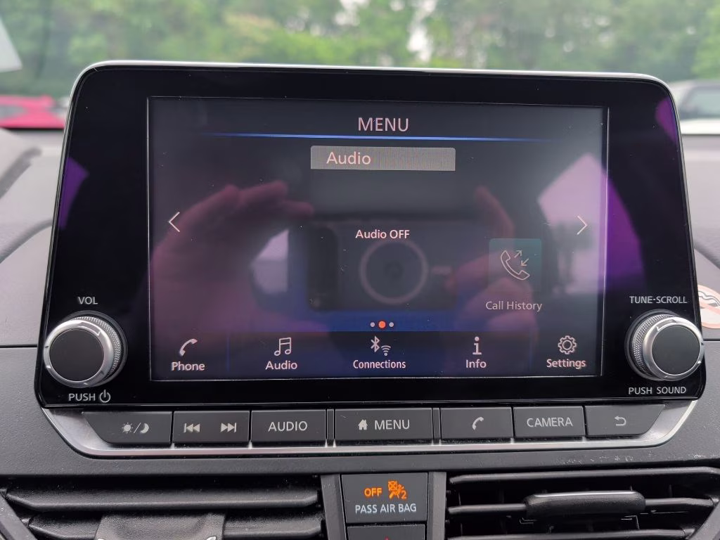 2024 Scarlet Ember Nissan Altima 2.5 SV FWD Sedan
