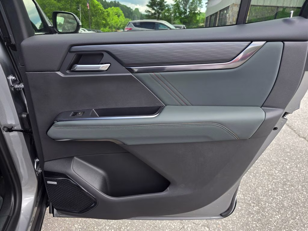 2026 Sterling Metallic GMC Acadia AT4 AWD SUV