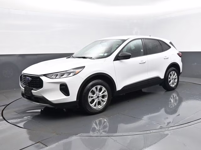 2025 Oxford White Ford Escape Active AWD SUV