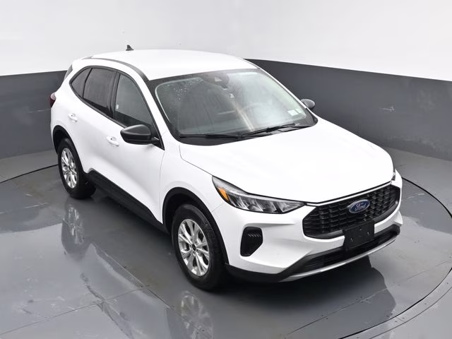 2025 Oxford White Ford Escape Active AWD SUV