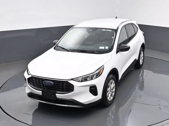 2025 Oxford White Ford Escape Active AWD SUV