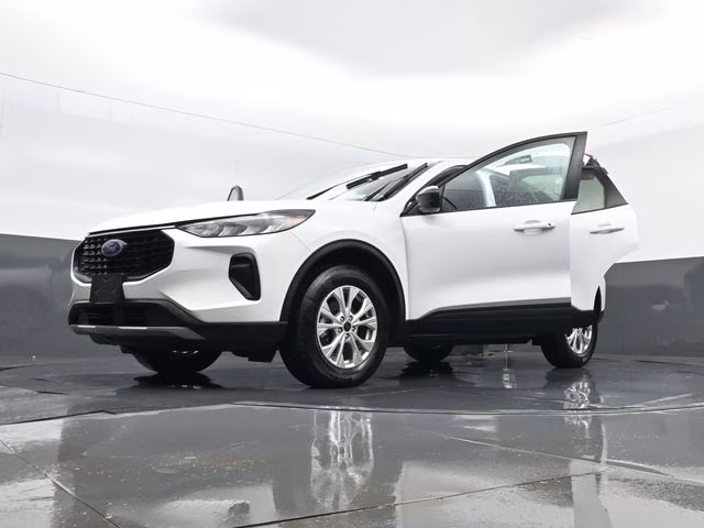 2025 Oxford White Ford Escape Active AWD SUV