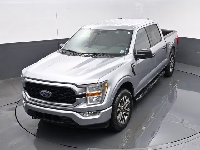 2021 Silver Ford F-150 4X4 Truck