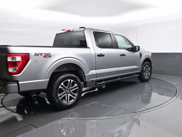 2021 Silver Ford F-150 4X4 Truck