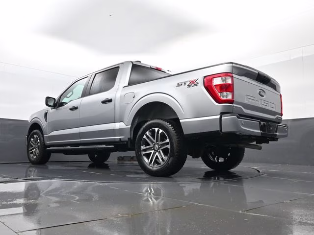 2021 Silver Ford F-150 4X4 Truck