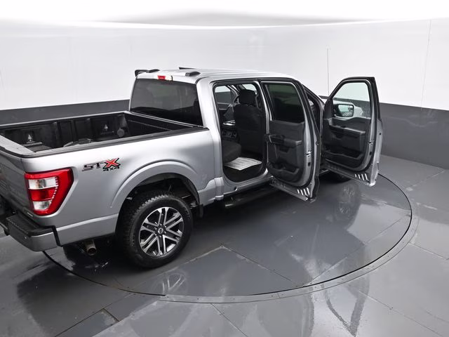 2021 Silver Ford F-150 4X4 Truck