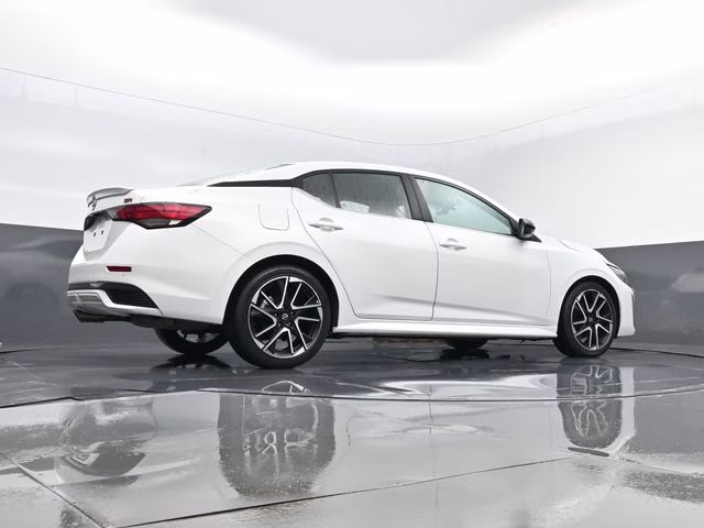 2025 Aspen White Tricoat Nissan Sentra SR FWD Sedan