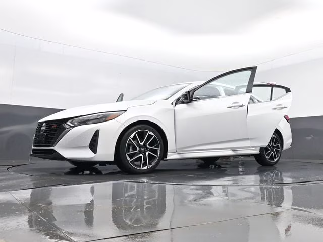 2025 Aspen White Tricoat Nissan Sentra SR FWD Sedan
