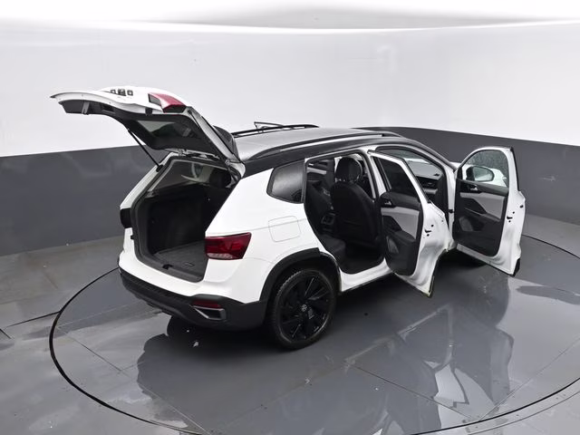 2024 Pure White Volkswagen Taos 1.5T SE AWD SUV