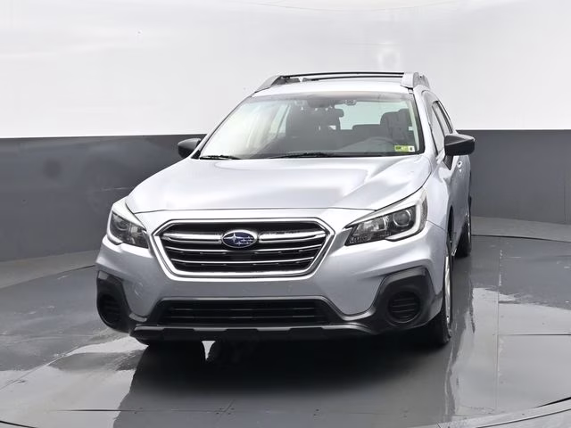 2019 Ice Silver Metallic Subaru Outback 2.5i AWD SUV