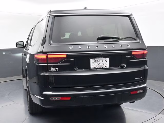 2024 Diamond Black Crystal Pearlcoat Jeep Wagoneer L Series II 4X4 SUV