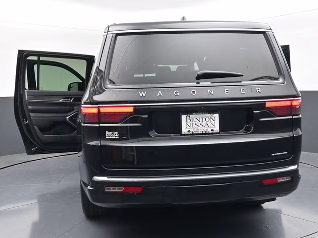 2024 Diamond Black Crystal Pearlcoat Jeep Wagoneer L Series II 4X4 SUV