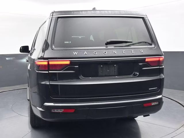 2024 Diamond Black Crystal Pearlcoat Jeep Wagoneer L Series II 4X4 SUV
