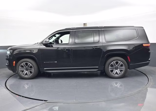2024 Diamond Black Crystal Pearlcoat Jeep Wagoneer L Series II 4X4 SUV