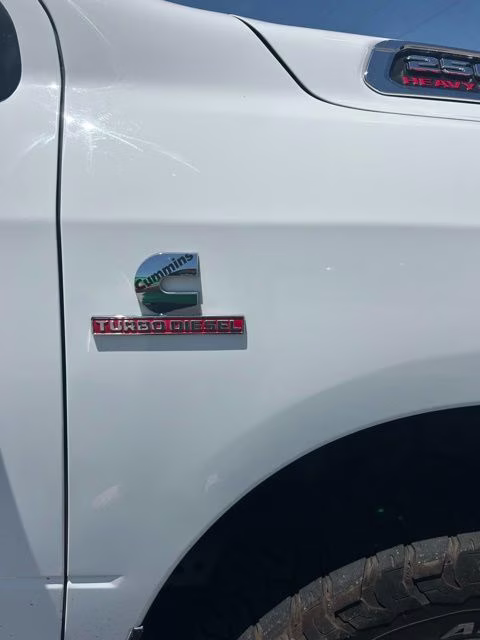 2024 Bright White Clearcoat Ram 2500 Big Horn 4X4 Truck