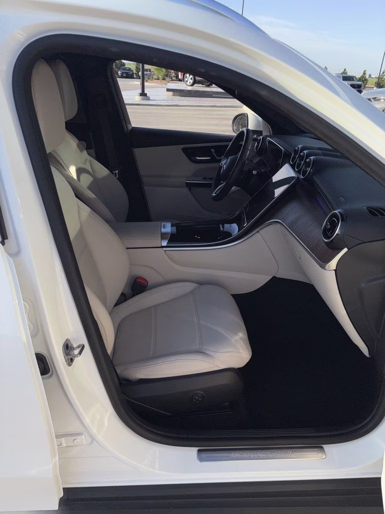 2024 White Mercedes-Benz GLC GLC 300 RWD SUV