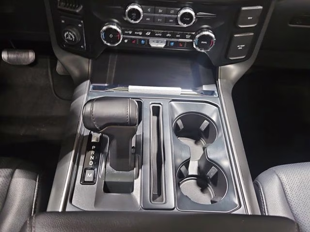 2024 Agate Black Metallic Ford F-150 Lariat 4X4 Truck