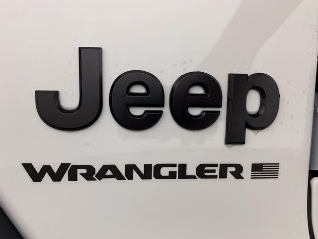 2026 Bright White Clearcoat Jeep Wrangler 4-Door Willys 4X4 SUV