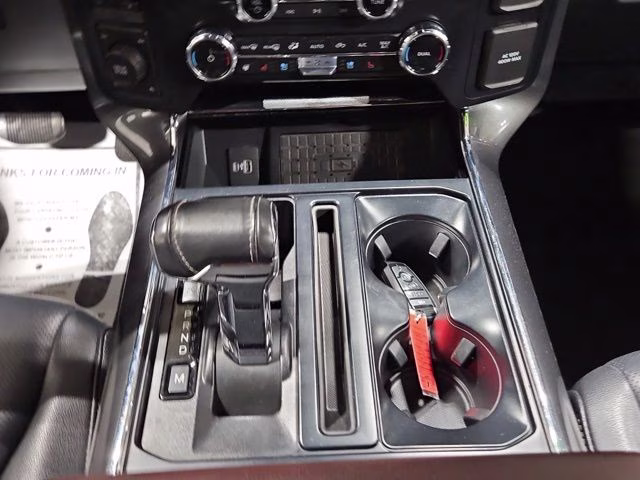 2023 Agate Black Metallic Ford F-150 Lariat 4X4 Truck