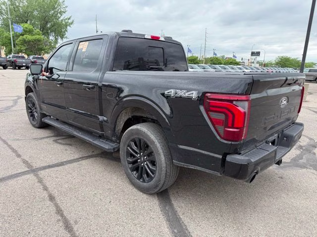 2024 Agate Black Metallic Ford F-150 Lariat 4X4 Truck