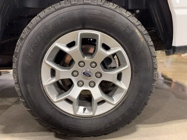 2025 Oxford White Ford F-150 XLT 4X4 Truck
