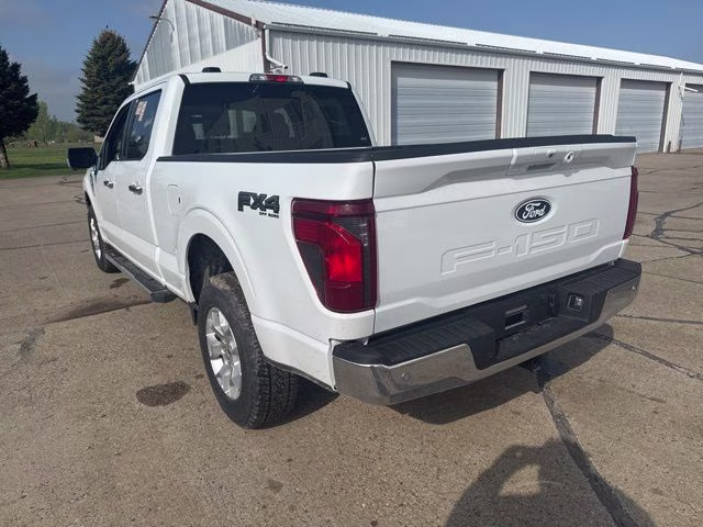 2025 Oxford White Ford F-150 XLT 4X4 Truck