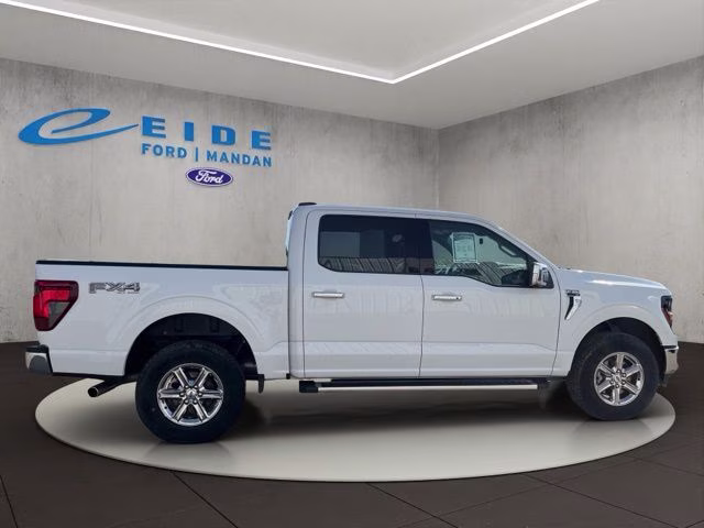 2025 Oxford White Ford F-150 XLT 4X4 Truck