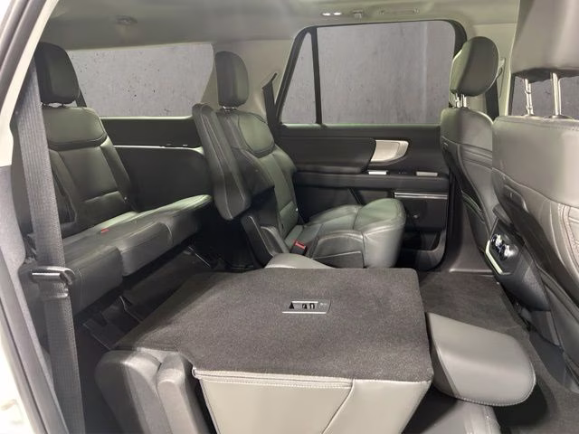 2026 Star White Metallic TC Ford Expedition Max Active 4X4 SUV