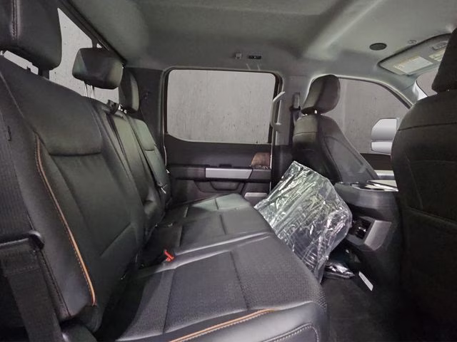 2026 Glacier Gray Metallic Tri-Coat Ford Super Duty F-250 SRW Lariat Chrome 4X4 Truck
