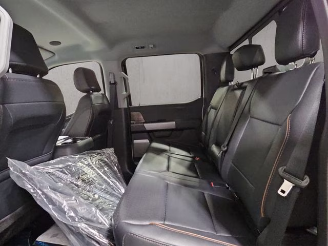 2026 Glacier Gray Metallic Tri-Coat Ford Super Duty F-250 SRW Lariat Chrome 4X4 Truck