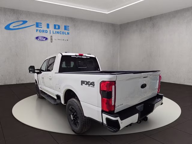 2026 Star White Metallic Tri-Coat Ford Super Duty F-250 SRW Lariat Black Appearance 4X4 Truck